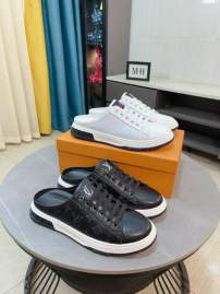 Picture of Louis Vuitton Slippers _SKULVsz38-44mnf06221254
